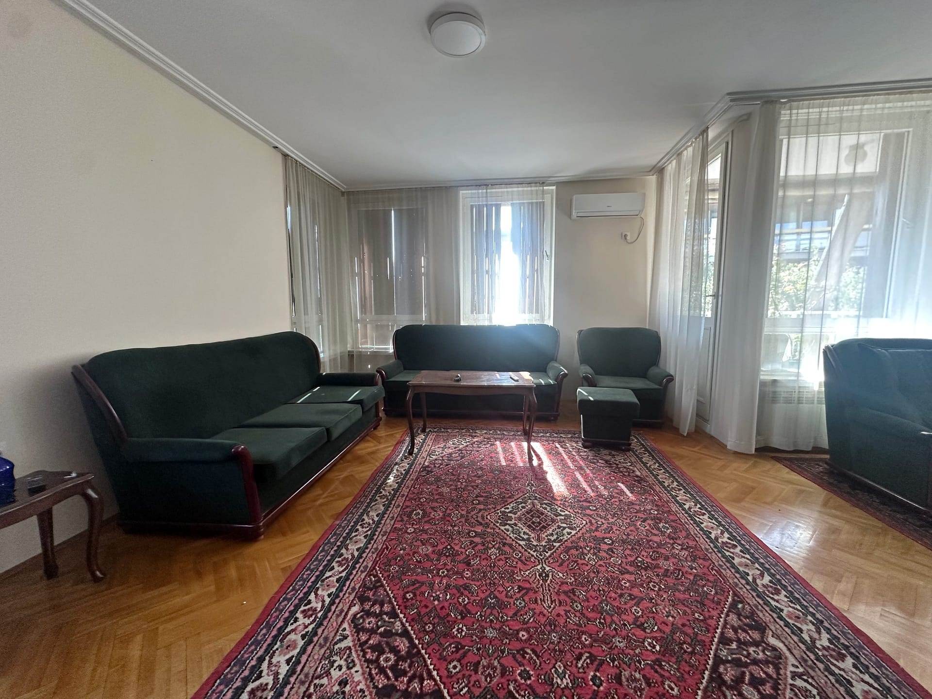 Izdavanje stanova Vračar (Njegoševa) (5) Izdavanje stanova vračar (njegoševa) (5)