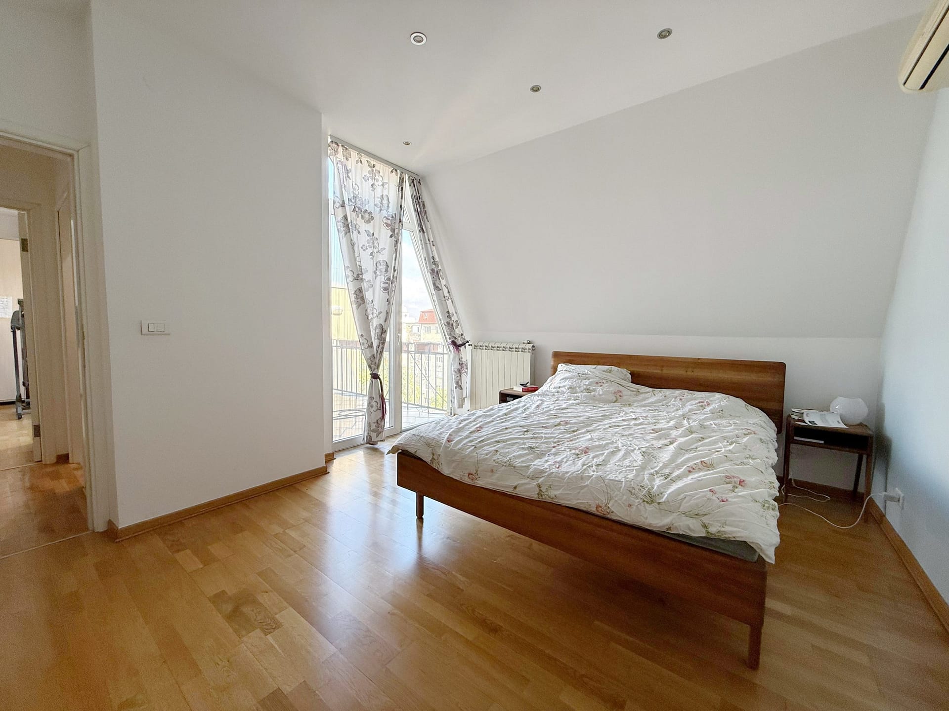 Prodaja-Vojvode-Milenka-spavaca-soba-2-scaled