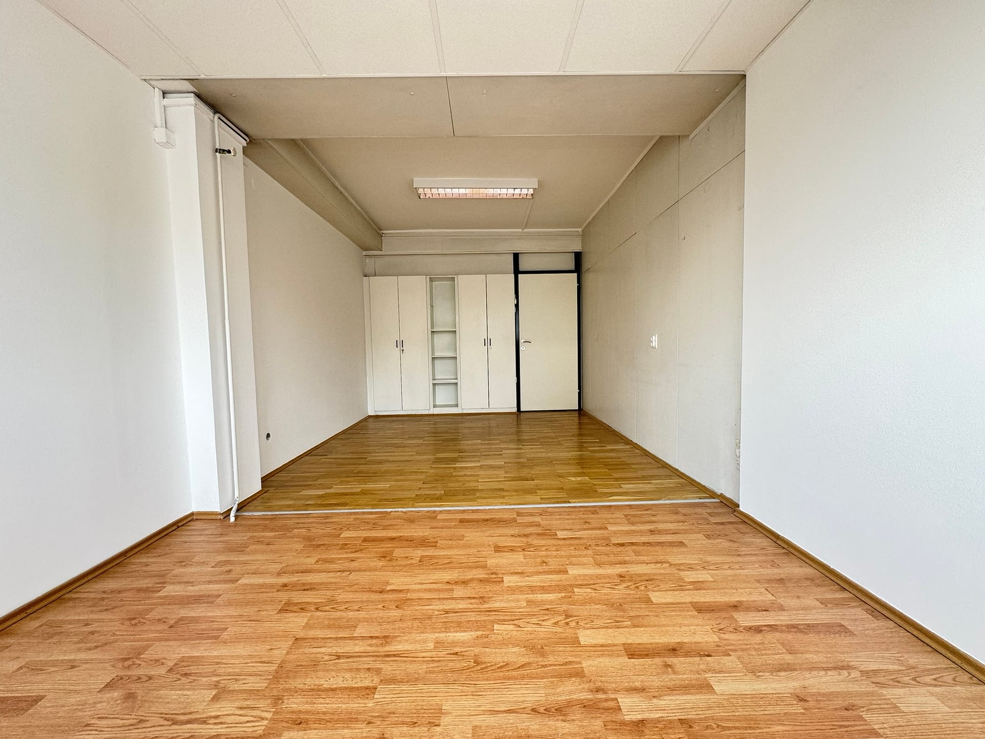 Prodaja-poslovnog-prostora-Beograd-Vracar-Beogradska-10