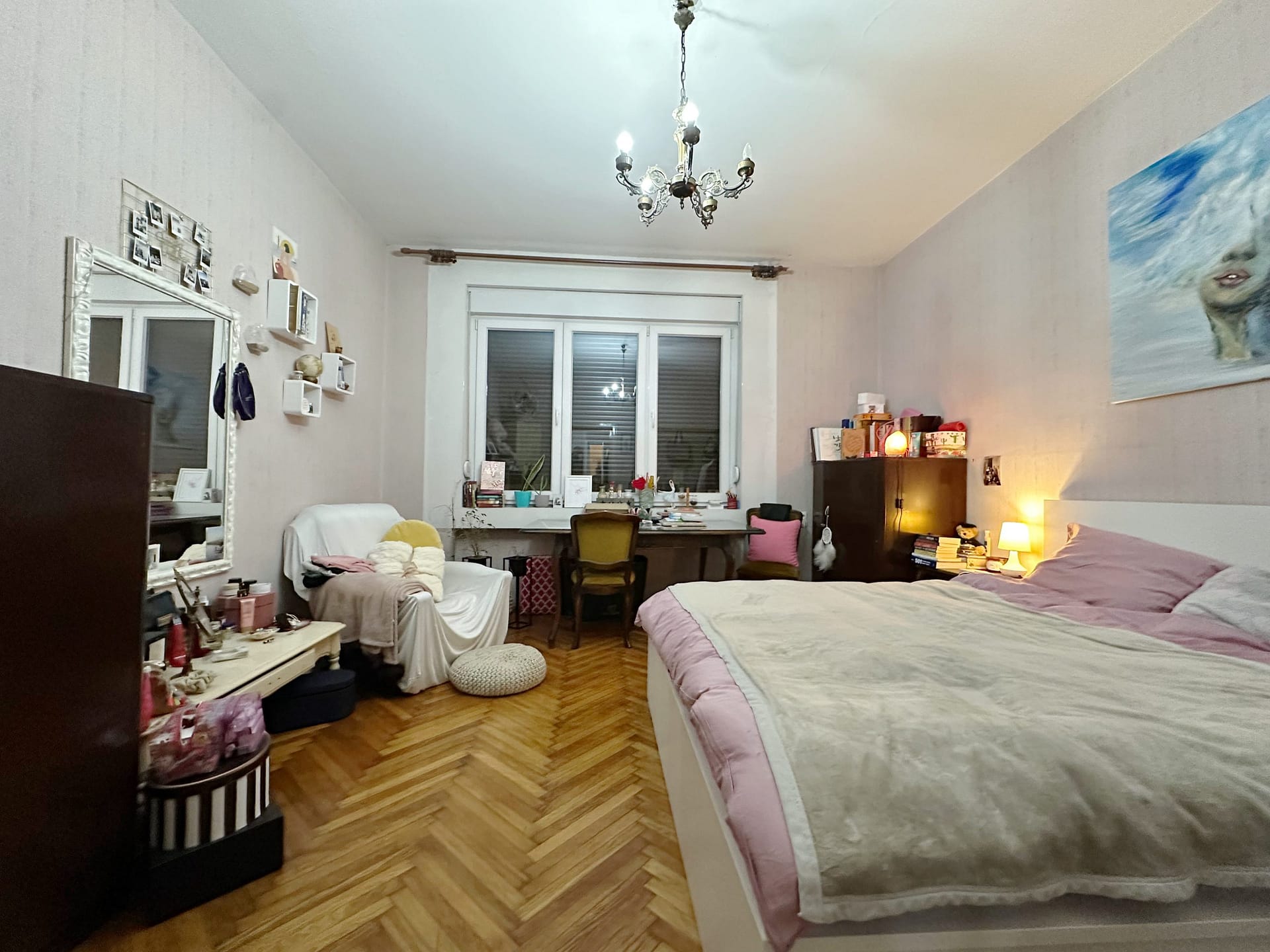 Prodaja-stana-Takovska-spavaca-soba-1-scaled