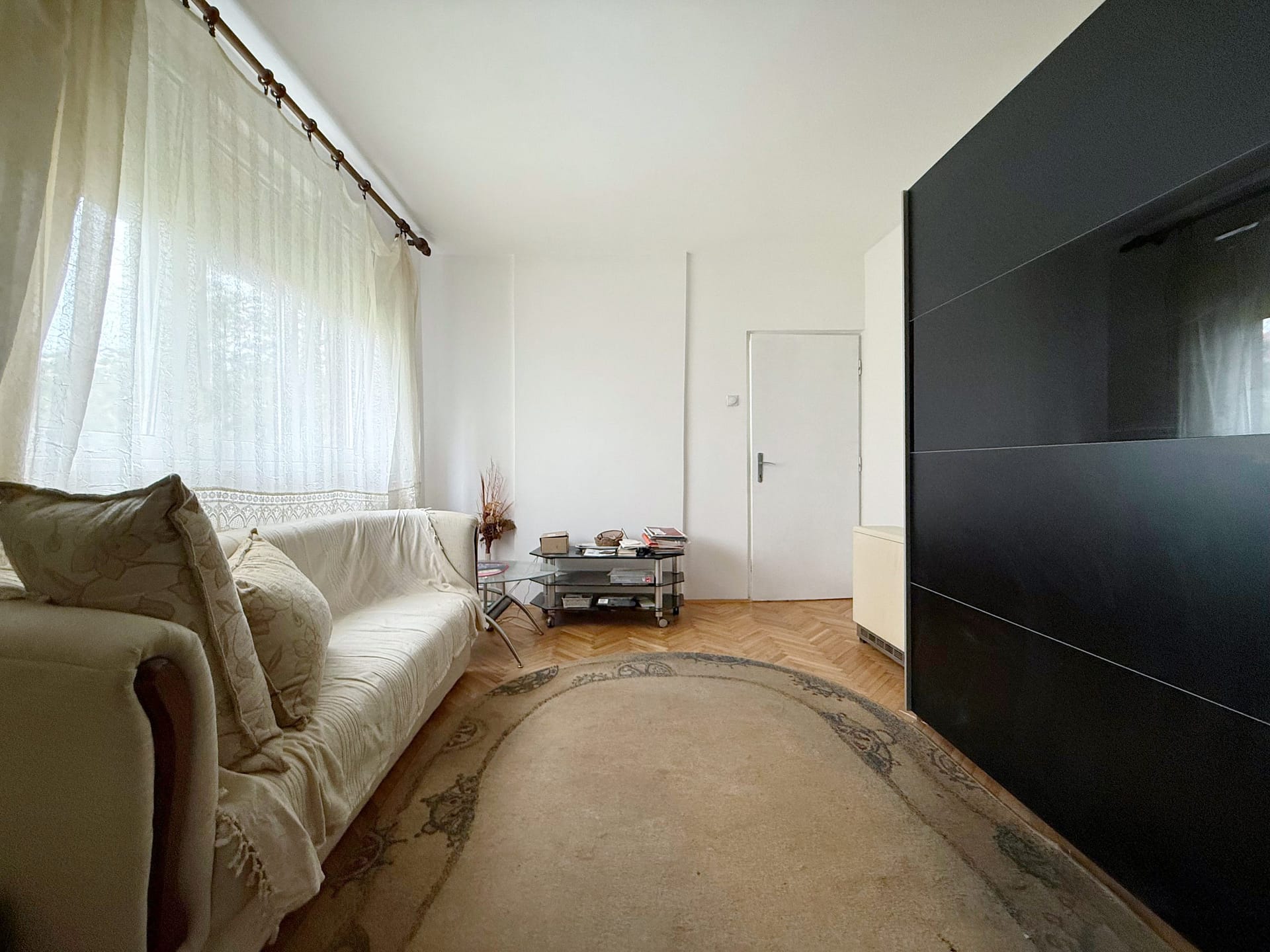 Prodaja-stanova-Marijane-Gregoran-spavaca-soba-3-scaled