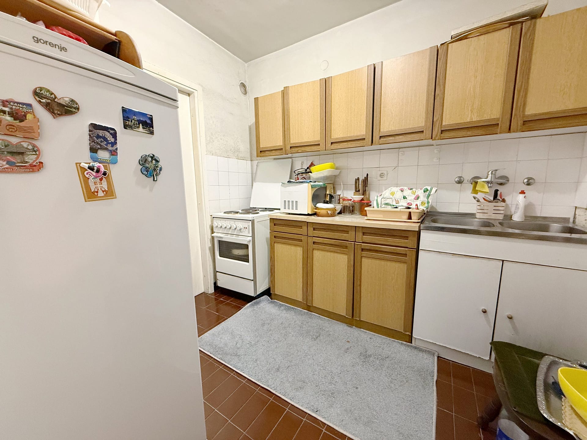 Prodaja-stanova-Zarkovo-kuhinja-scaled