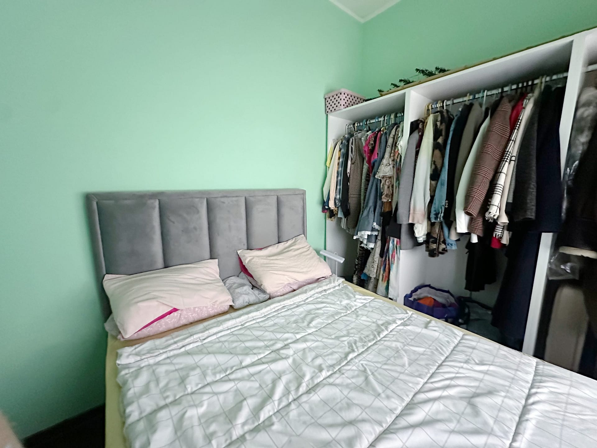 Prodaja-stanova-Zemun-Rada-Koncara-spavaca-soba-scaled