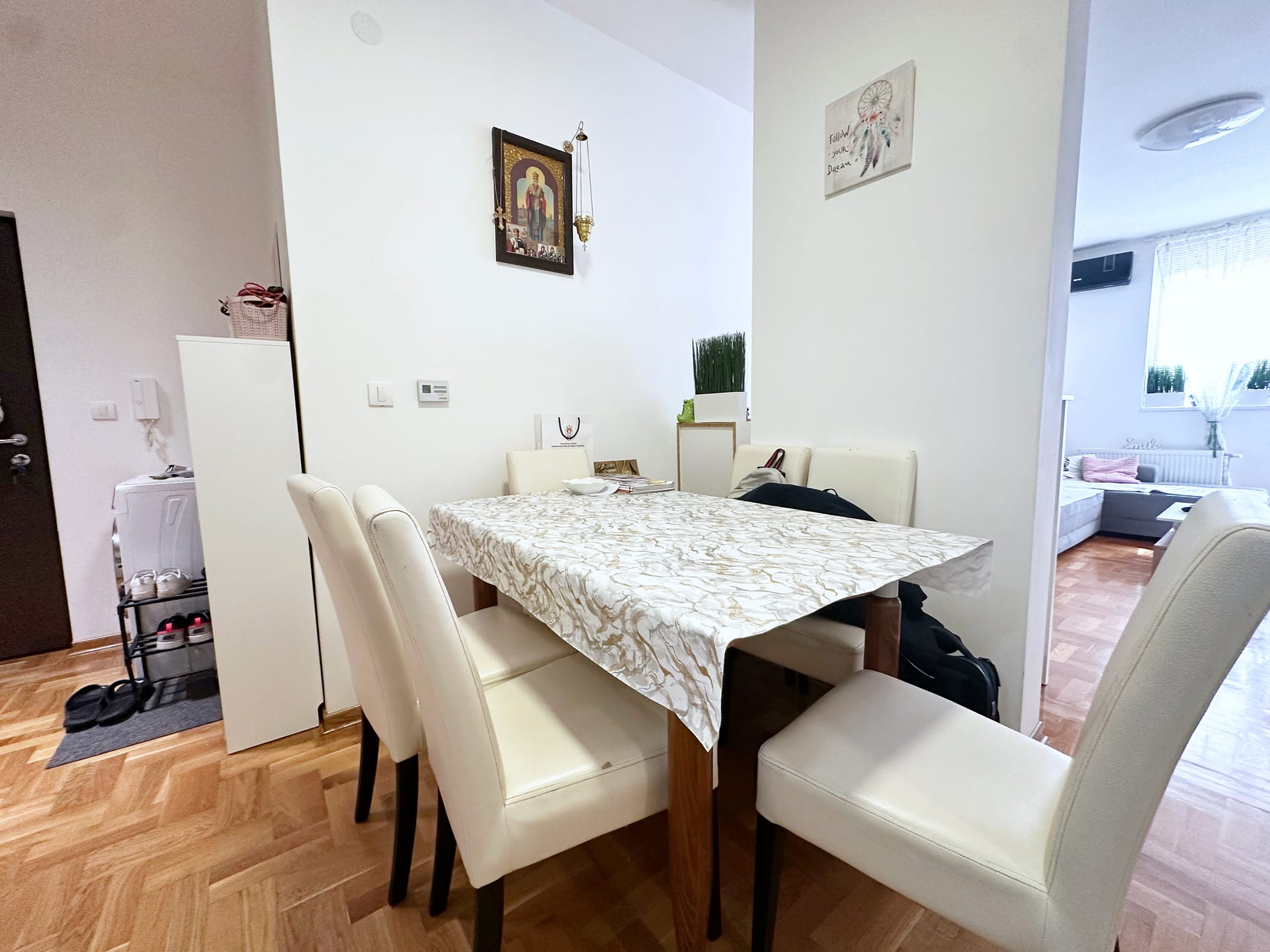 Prodaja stanova Mirijevo Matice Srpske (5) Prodaja stanova Mirijevo Matice Srpske (5)