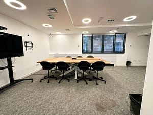 Izdavanje kancelarija centar stari grad konferencijska sala 2 3