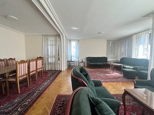 Izdavanje stanova vračar (njegoševa) (8)