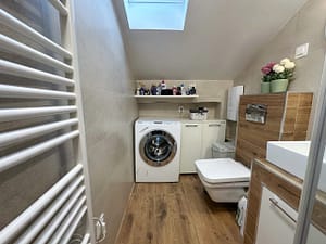 Prodaja stanova Batajnica Kupatilo scaled