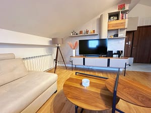 Prodaja stanova Batajnica pogled na zid scaled