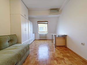Prodaja stanova Borska spavaca soba drugi ugao scaled
