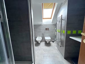 Prodaja stanova Dedinje kupatilo dva scaled