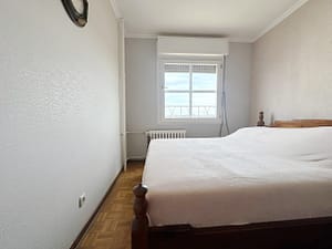 Prodaja stanova Novi Beograd Blok 64 Gandijeva spavaca soba drugi ugao scaled