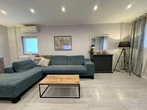 Prodaja stanova Novi Beograd Blok64 dnevna soba scaled