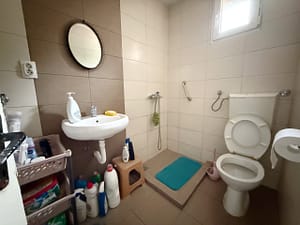 Prodaja stanova Olimp Vjekoslava Kovaca kupatilo 1 scaled