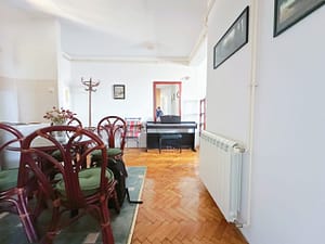 Prodaja stanova Vracar Kalenic pogled na trpezariju scaled