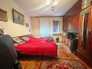 Prodaja stanova Vracar Smiljaniceva spavaca soba 1 scaled