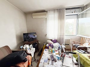 Prodaja stanova Zarkovo dnevna soba scaled