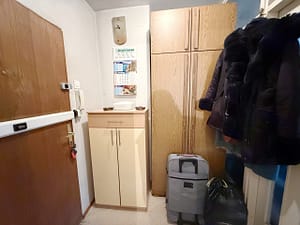 Prodaja stanova Zarkovo ulazni hol scaled