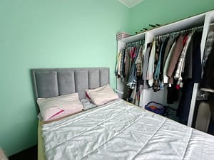 Prodaja stanova Zemun Rada Koncara spavaca soba scaled