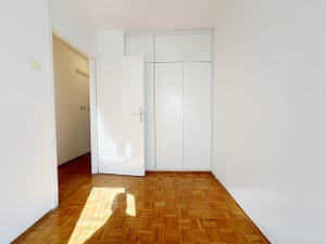 Mala soba iznutra scaled