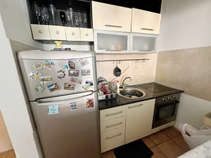 Prodaja stanova Bogoslovija (2)