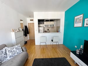 Prodaja stanova Bogoslovija (3)