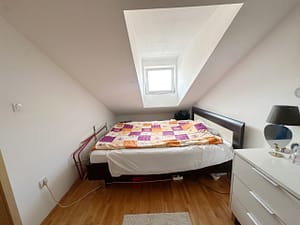 Prodaja stanova Bogoslovija (7)