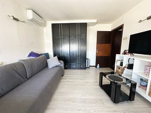 Prodaja stanova Kumodraž (1)