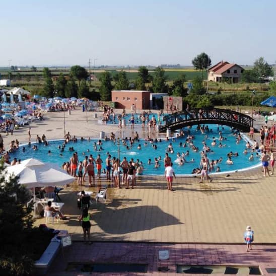 Bazeni u staroj pazovi